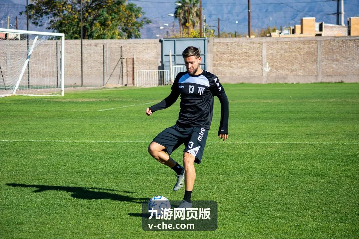 九游网页版现代战争题材射击游戏